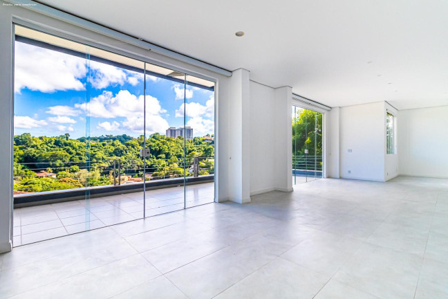 Imagem Sobrado com 4 Quartos à Venda, 1.500 m² em Vila Progresso - Niterói