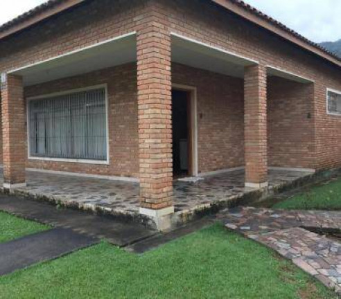 Imagem Casa com 3 Quartos à Venda, 240 m² em Praia Do Sapê - Ubatuba