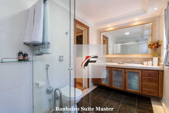 Imagem Apartamento com 5 Quartos à Venda, 340 m² em Centro - Balneário Camboriú
