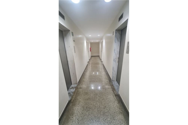 Imagem Sala Comercial à Venda, em Jardim Paulistano - São Paulo Imagem Sala Comercial à Venda, em Jardim Paulistano - São Paulo