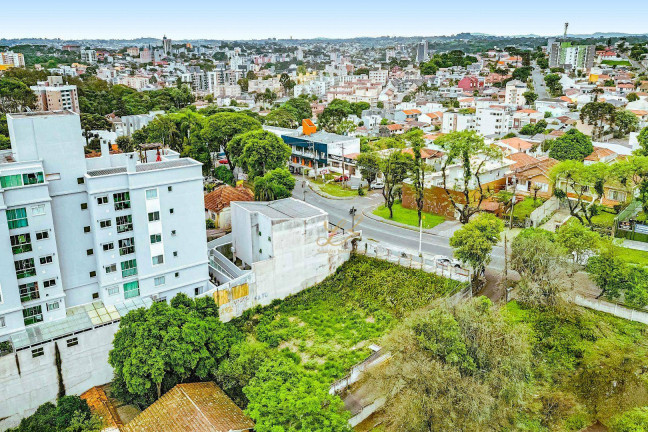Imagem Terreno à Venda, 537 m² em Tingui - Curitiba Imagem Terreno à Venda, 537 m² em Tingui - Curitiba