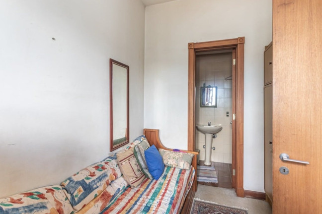Imagem Imóvel com 4 Quartos à Venda, 352 m² em Moinhos De Vento - Porto Alegre Imagem Imóvel com 4 Quartos à Venda, 352 m² em Moinhos De Vento - Porto Alegre