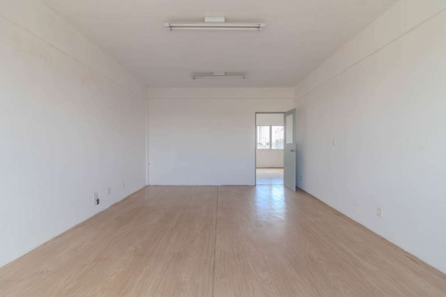 Imagem Imóvel Comercial à Venda, 717 m² em São Geraldo - Porto Alegre Imagem Imóvel Comercial à Venda, 717 m² em São Geraldo - Porto Alegre
