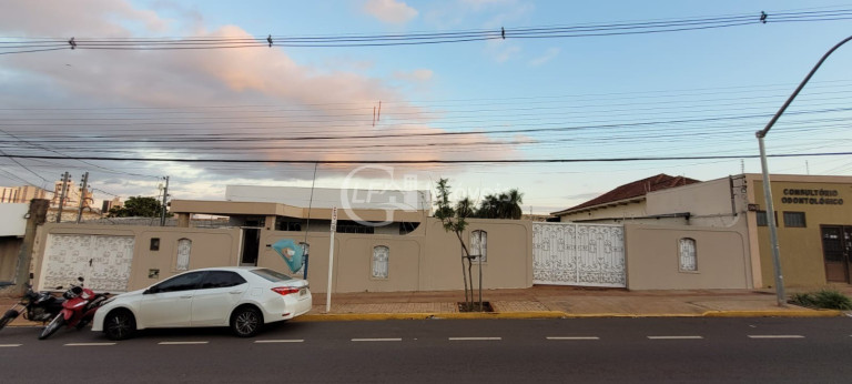 Imóvel para Alugar, 250 m² em Amambaí - Campo Grande