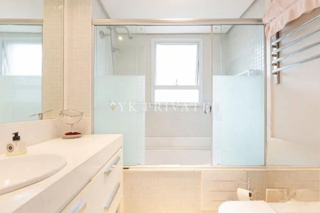 Imagem Apartamento com 4 Quartos à Venda, 153 m² em Vila Romana - São Paulo