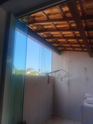 Imagem Casa com 2 Quartos para Alugar,  em Centro - Araruama
