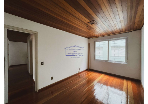 Imagem Imóvel com 3 Quartos à Venda, 68 m² em Camaquã - Porto Alegre Imagem Imóvel com 3 Quartos à Venda, 68 m² em Camaquã - Porto Alegre