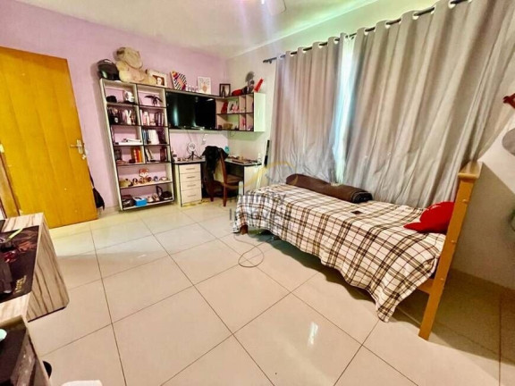 Imagem Casa com 4 Quartos à Venda, 210 m² em Santa Terezinha - Belo Horizonte