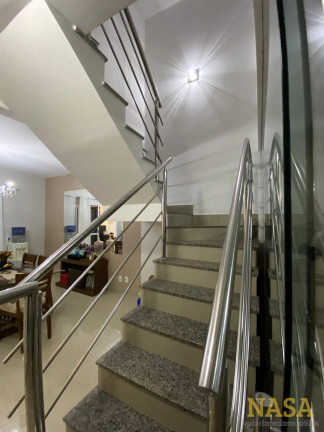 Imagem Casa com 4 Quartos à Venda, em Santa Cruz - Cuiabá Imagem Casa com 4 Quartos à Venda, em Santa Cruz - Cuiabá
