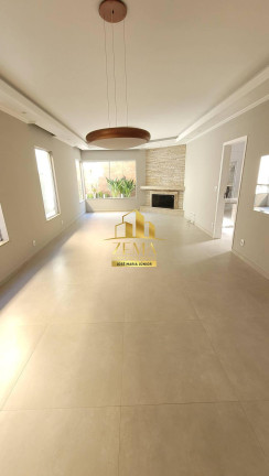 Imagem Casa com 4 Quartos à Venda, 275 m² em Vila Oliveira - Mogi Das Cruzes Imagem Casa com 4 Quartos à Venda, 275 m² em Vila Oliveira - Mogi Das Cruzes