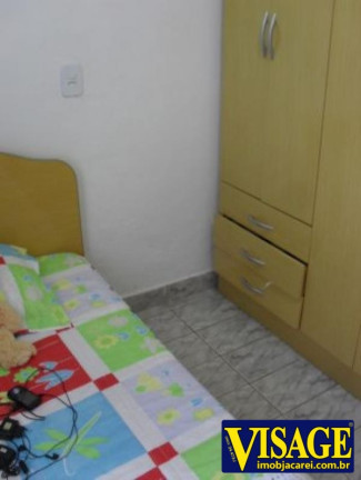 Imagem Casa com 3 Quartos para Alugar, em Jd. Paraiso - Jacareí Imagem Casa com 3 Quartos para Alugar, em Jd. Paraiso - Jacareí