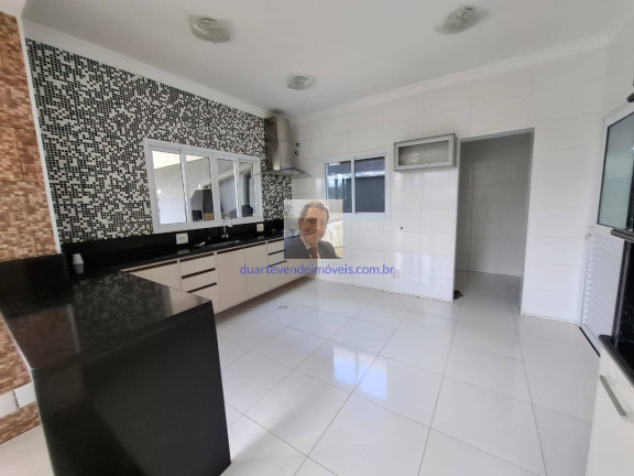 Imagem Casa com 5 Quartos para Alugar, 380 m² em Jardim Do Golf I - Jandira Imagem Casa com 5 Quartos para Alugar, 380 m² em Jardim Do Golf I - Jandira