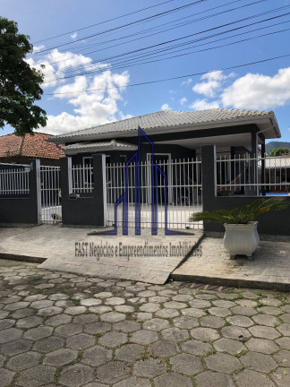 Imagem Casa com 3 Quartos à Venda, 90 m² em Flamengo - Maricá