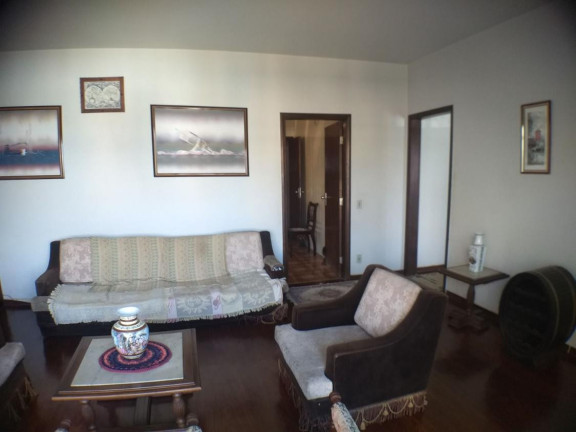 Imagem Casa com 3 Quartos à Venda, 269 m² em Centro - Botucatu Imagem Casa com 3 Quartos à Venda, 269 m² em Centro - Botucatu
