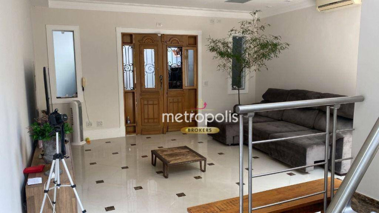 Imagem Sobrado com 3 Quartos à Venda, 242 m² em Olímpico - São Caetano Do Sul Imagem Sobrado com 3 Quartos à Venda, 242 m² em Olímpico - São Caetano Do Sul