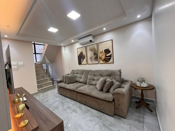 Imagem Sobrado com 3 Quartos à Venda, 190 m² em Country - Cascavel Imagem Sobrado com 3 Quartos à Venda, 190 m² em Country - Cascavel