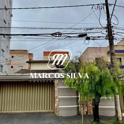 Casa com 3 Quartos à Venda, 300 m² em Campinas