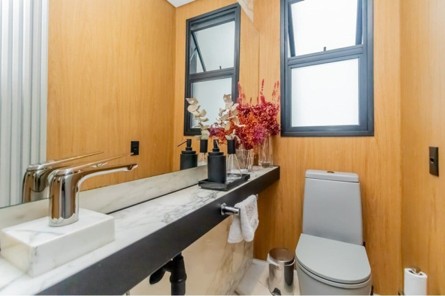 Imagem Casa com 1 Quarto à Venda, 138 m² em Vila Nova Conceição - São Paulo Imagem Casa com 1 Quarto à Venda, 138 m² em Vila Nova Conceição - São Paulo