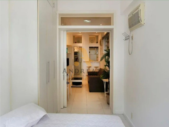 Imagem Apartamento com 1 Quarto à Venda, 42 m² em Copacabana - Rio De Janeiro Imagem Apartamento com 1 Quarto à Venda, 42 m² em Copacabana - Rio De Janeiro