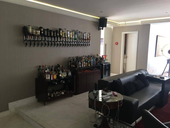 Imagem Casa com 7 Quartos à Venda, 620 m² em Alphaville - Santana De Parnaíba