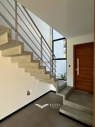 Imagem Sobrado com 3 Quartos à Venda, 157 m² em Centro - Barra Velha Imagem Sobrado com 3 Quartos à Venda, 157 m² em Centro - Barra Velha