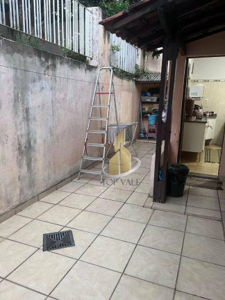 Imagem Casa com 2 Quartos à Venda, 100 m² em Vila Resende - Caçapava Imagem Casa com 2 Quartos à Venda, 100 m² em Vila Resende - Caçapava