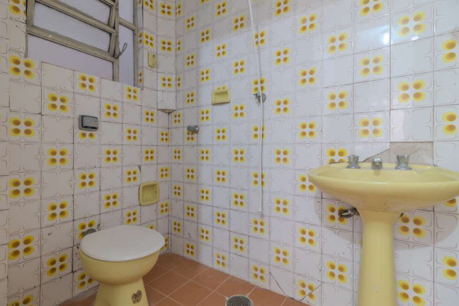 Imagem Apartamento com 3 Quartos à Venda, 93 m² em Higienópolis - Porto Alegre Imagem Apartamento com 3 Quartos à Venda, 93 m² em Higienópolis - Porto Alegre