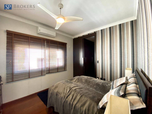 Imagem Casa com 3 Quartos à Venda, 290 m² em Swiss Park - Campinas Imagem Casa com 3 Quartos à Venda, 290 m² em Swiss Park - Campinas