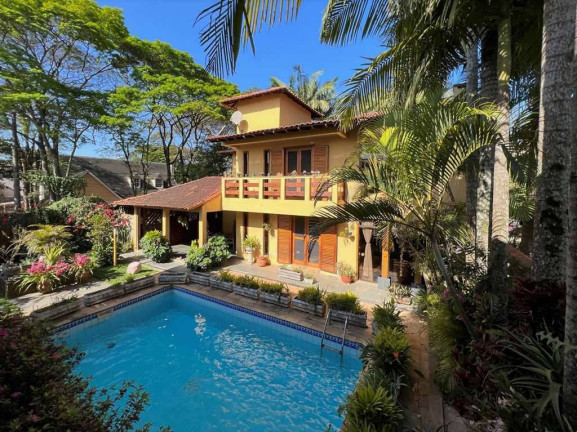 Casa de Condomínio com 4 Quartos à Venda,  em São Paulo Ii - Cotia