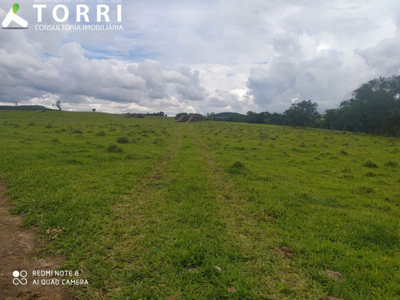 Imagem Imóvel com 1 Quarto à Venda, 1.137.400 m² em Centro - Paranapanema Imagem Imóvel com 1 Quarto à Venda, 1.137.400 m² em Centro - Paranapanema