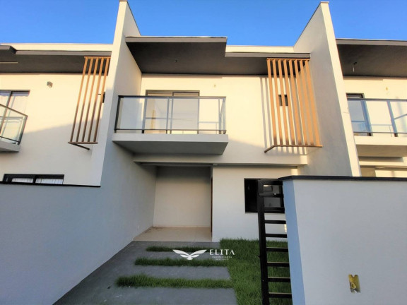 Imagem Sobrado com 3 Quartos à Venda, 116 m² em Centro - Barra Velha Imagem Sobrado com 3 Quartos à Venda, 116 m² em Centro - Barra Velha