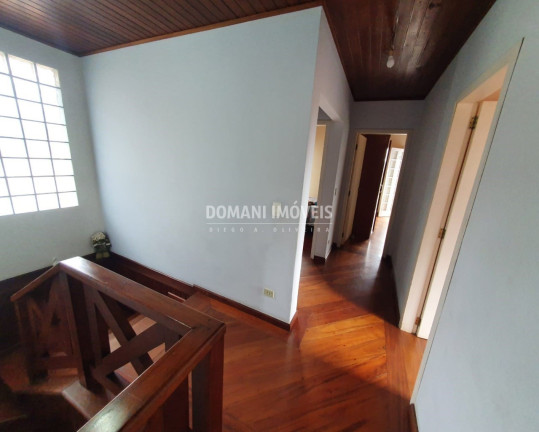 Imagem Casa com 4 Quartos à Venda, 185 m² em Região Da Abernéssia - Campos Do Jordão Imagem Casa com 4 Quartos à Venda, 185 m² em Região Da Abernéssia - Campos Do Jordão