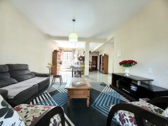 Imagem Casa com 4 Quartos à Venda, 170 m² Imagem Casa com 4 Quartos à Venda, 170 m²