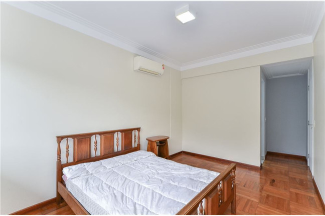 Imagem Casa com 4 Quartos à Venda, 400 m² em Planalto Paulista - São Paulo Imagem Casa com 4 Quartos à Venda, 400 m² em Planalto Paulista - São Paulo