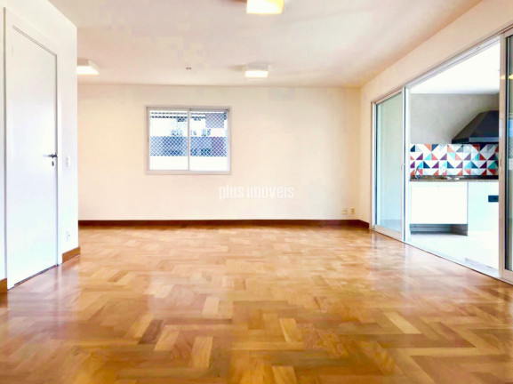 Apartamento com 3 Quartos para Alugar, 203 m² em Itaim Bibi - São Paulo