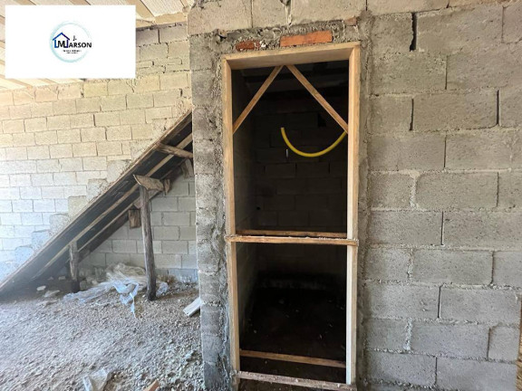 Imagem Sobrado com 2 Quartos à Venda, 81 m² em Massaguaçu - Caraguatatuba Imagem Sobrado com 2 Quartos à Venda, 81 m² em Massaguaçu - Caraguatatuba