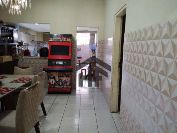 Imagem Casa com 4 Quartos à Venda, 220 m² em Arruda - Recife