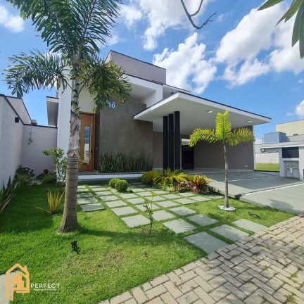 Imagem Casa com 3 Quartos à Venda, 232 m² em Piracangaguá - Taubaté Imagem Casa com 3 Quartos à Venda, 232 m² em Piracangaguá - Taubaté
