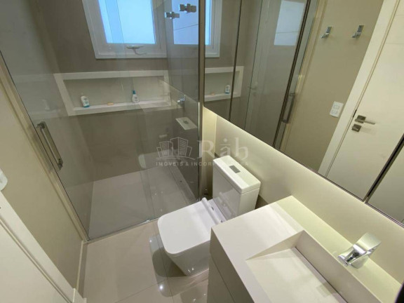 Apartamento com 3 Quartos à Venda, 172 m² em Pioneiros - Balneário Camboriú