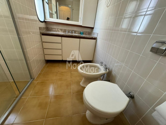 Imagem Apartamento com 3 Quartos para Alugar, 175 m² em Pitangueiras - Guarujá Imagem Apartamento com 3 Quartos para Alugar, 175 m² em Pitangueiras - Guarujá
