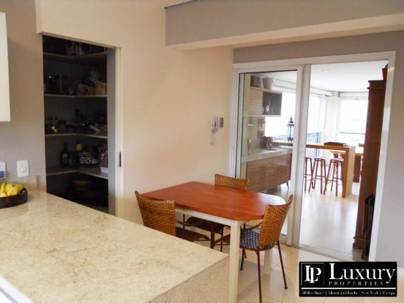 Imagem Apartamento com 3 Quartos para Alugar, 293 m² em Vila Nova Conceição - São Paulo Imagem Apartamento com 3 Quartos para Alugar, 293 m² em Vila Nova Conceição - São Paulo