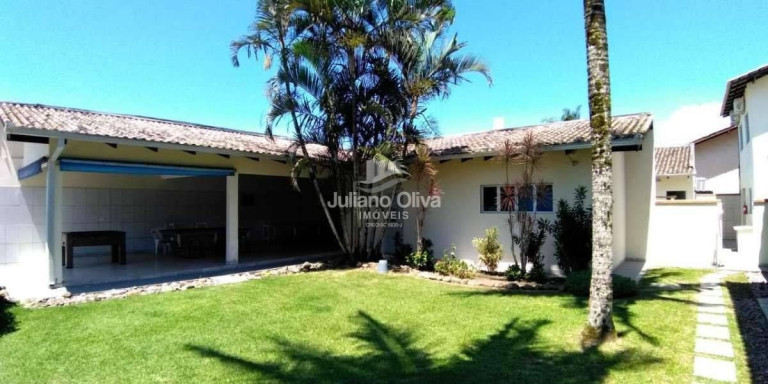 Imagem Sobrado com 3 Quartos à Venda, 103 m² em Barra Do Sai - Itapoá