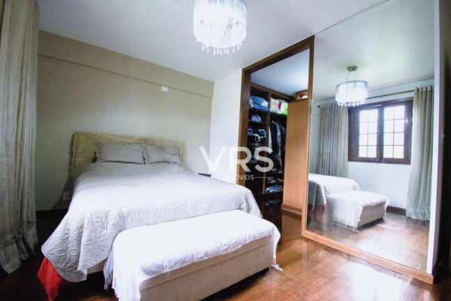 Imagem Casa com 4 Quartos à Venda, 232 m² em Carlos Guinle - Teresópolis Imagem Casa com 4 Quartos à Venda, 232 m² em Carlos Guinle - Teresópolis