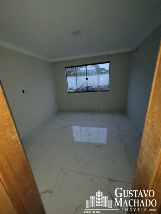Imagem Casa com 2 Quartos à Venda, 75 m² em Monet - Resende