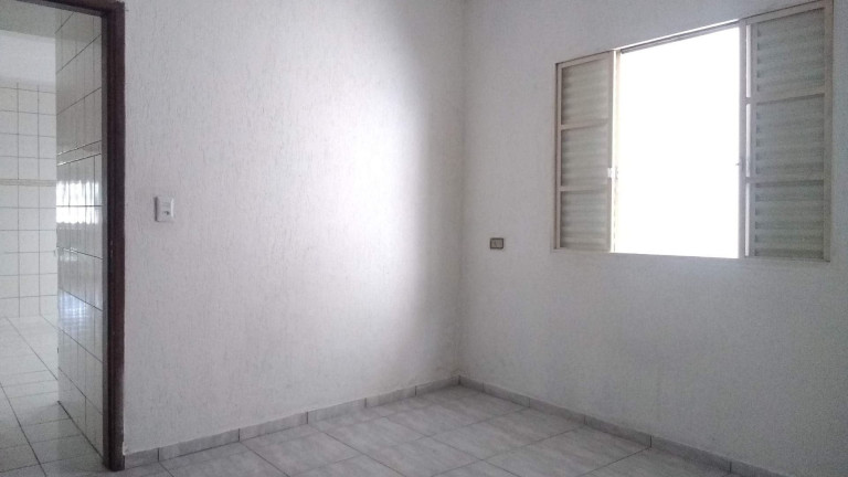Imagem Casa com 2 Quartos à Venda, 150 m² em Jardim Zaira - Mauá Imagem Casa com 2 Quartos à Venda, 150 m² em Jardim Zaira - Mauá