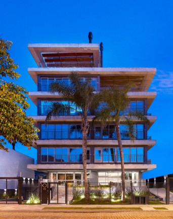 Imagem Apartamento com 2 Quartos à Venda, 62 m² em Menino Deus - Porto Alegre Imagem Apartamento com 2 Quartos à Venda, 62 m² em Menino Deus - Porto Alegre