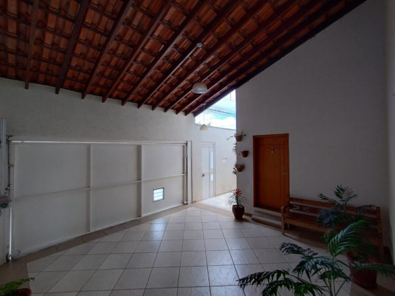 Imagem Casa com 3 Quartos à Venda, 174 m² em Recanto Elimar Ii - Franca