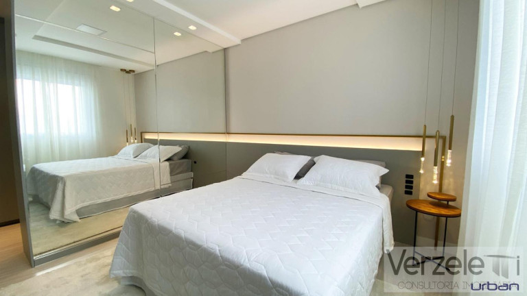 Imagem Apartamento com 4 Quartos à Venda, 240 m² em Centro - Balneário Camboriú