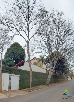 Imagem Casa com 4 Quartos à Venda, 250 m² em Bom Clima - Juiz De Fora Imagem Casa com 4 Quartos à Venda, 250 m² em Bom Clima - Juiz De Fora