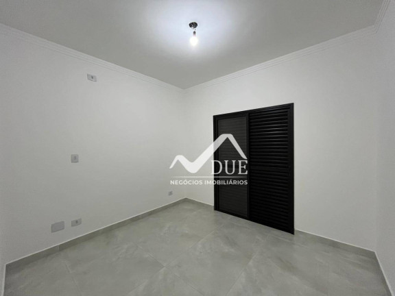 Imagem Casa com 3 Quartos à Venda, 123 m² em Boqueirão - Santos